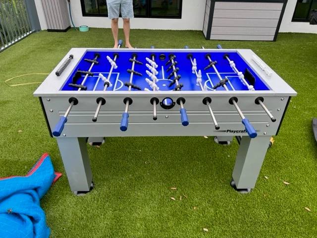 FOOSBALL TABLE