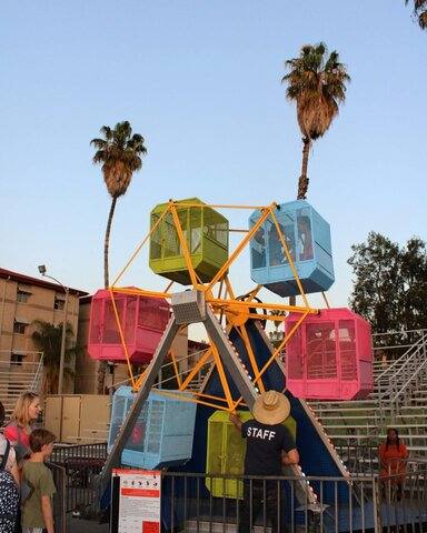 14' MINI FERRIS WHEEL