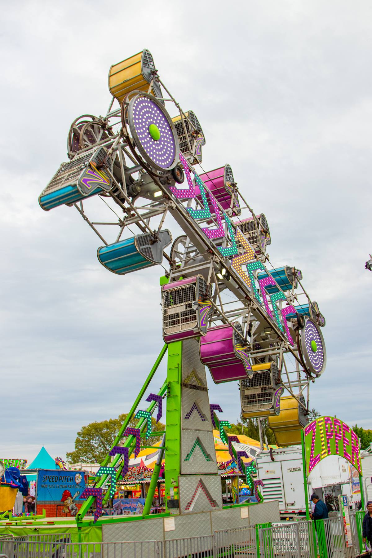 ZIPPER