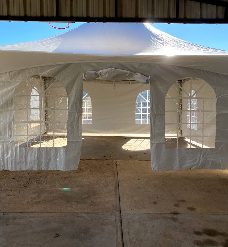 CATHEDRAL WALL W/OPENING 20'